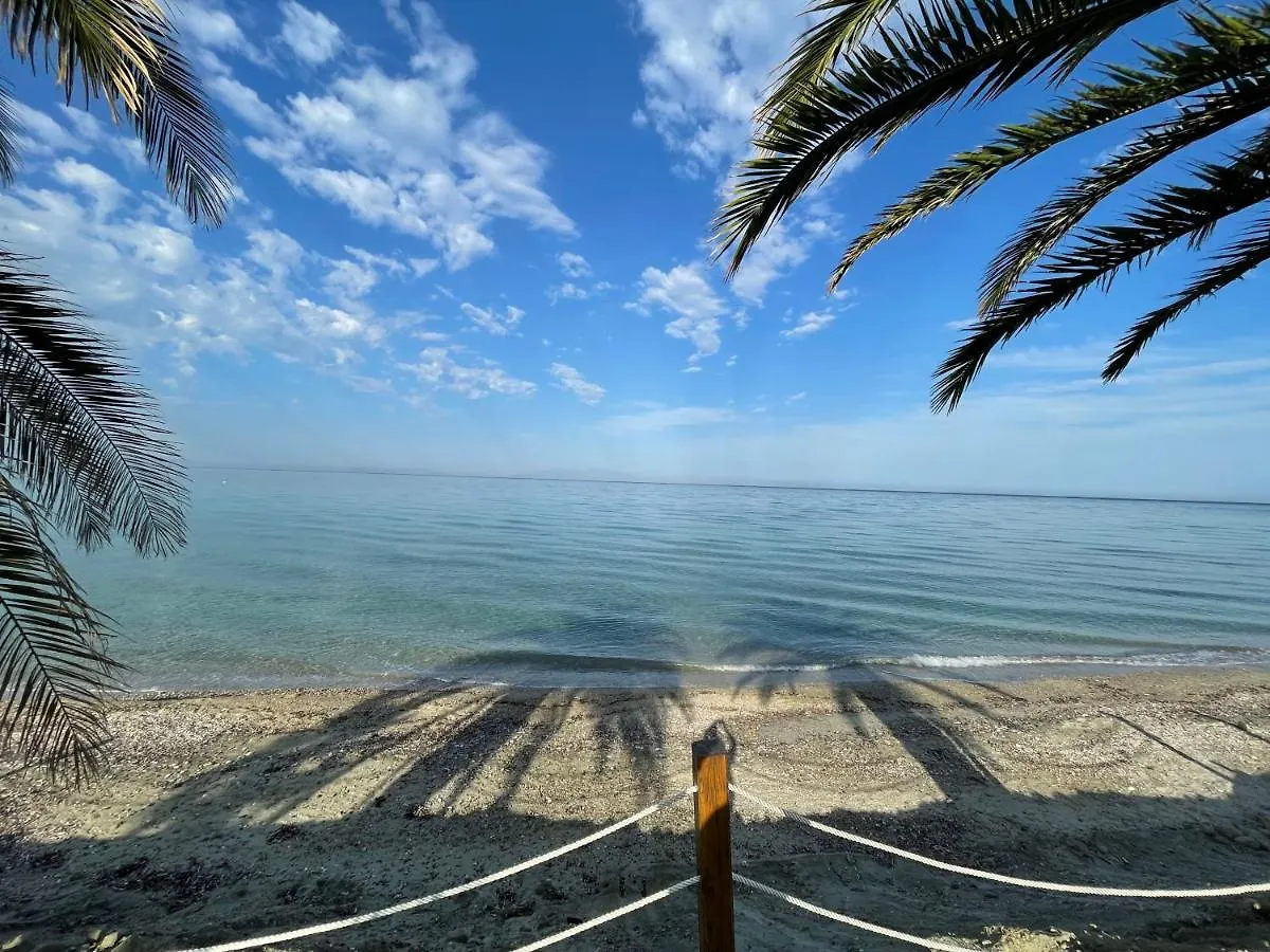 Seafront Family Apartment Poseidon contacts
