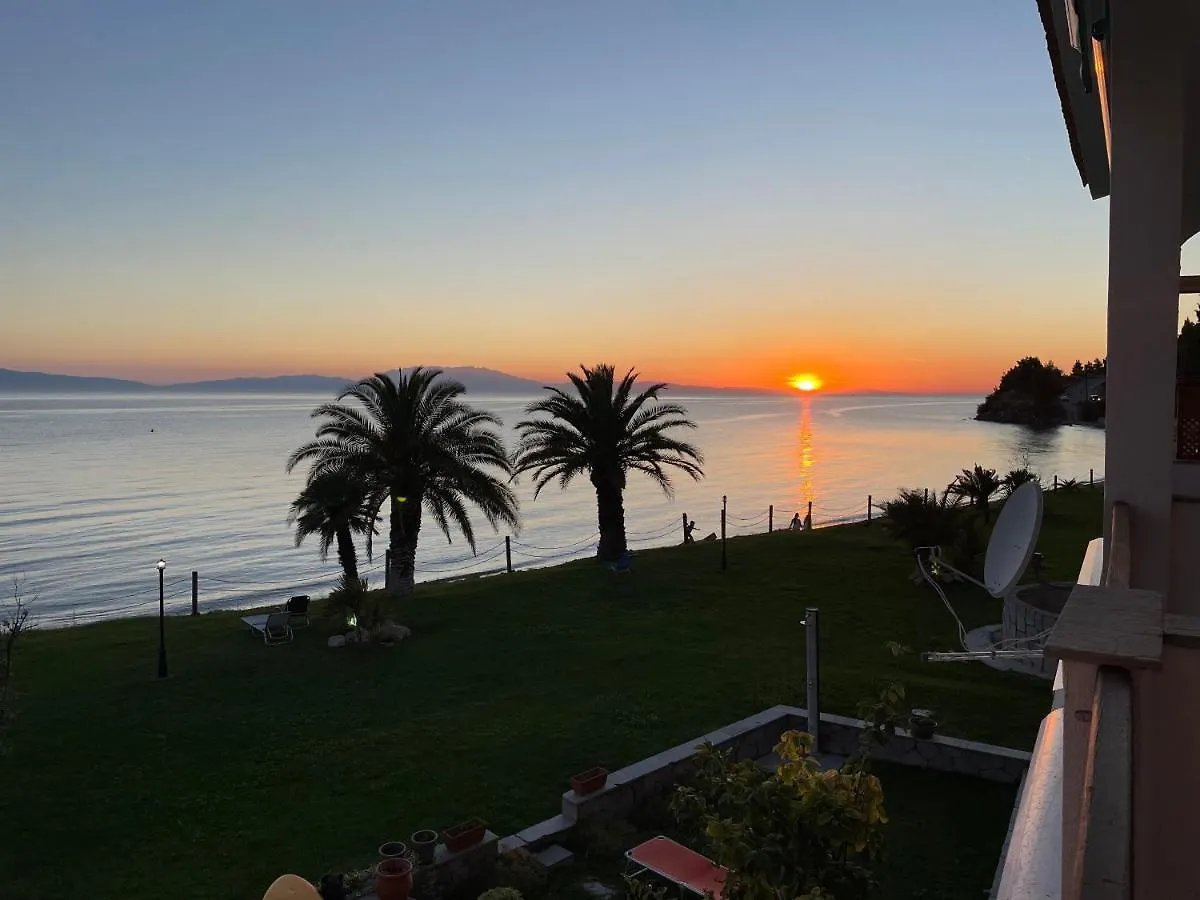 Seafront Family Apartment Poseidon Skala Fourkas
