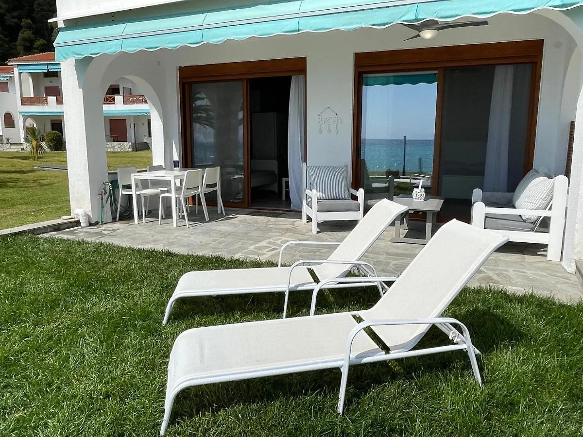 Seafront Family Apartment Poseidon Skala Fourkas 0*,  Greece