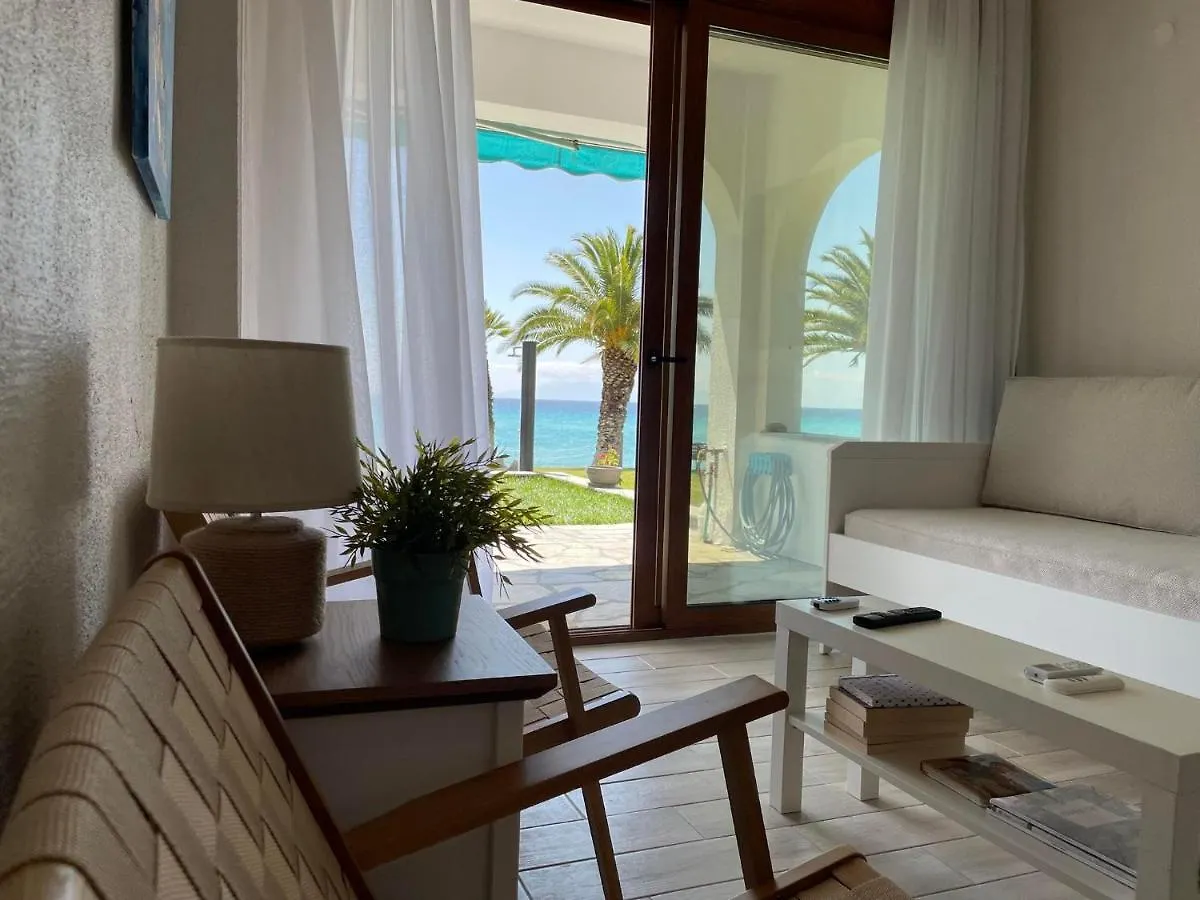 Seafront Family Apartment Poseidon Skala Fourkas