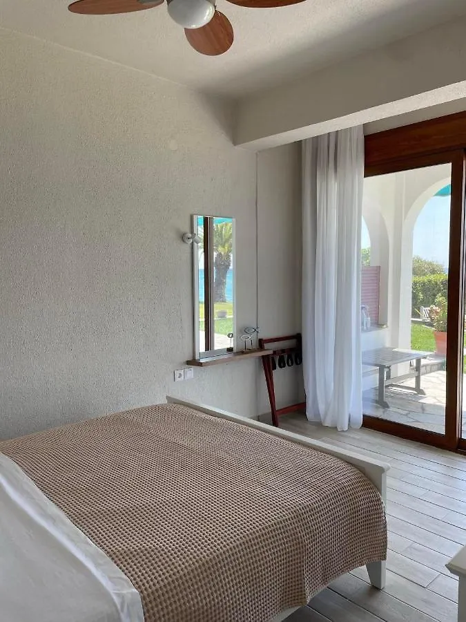 Seafront Family Apartment Poseidon Skala Fourkas 0*,