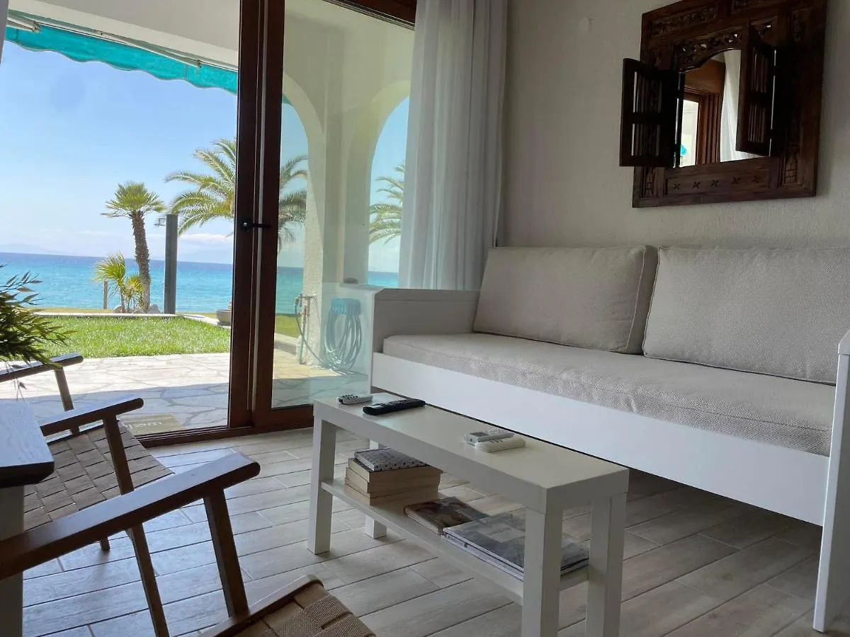 Seafront Family Apartment Poseidon Skala Fourkas 0*,